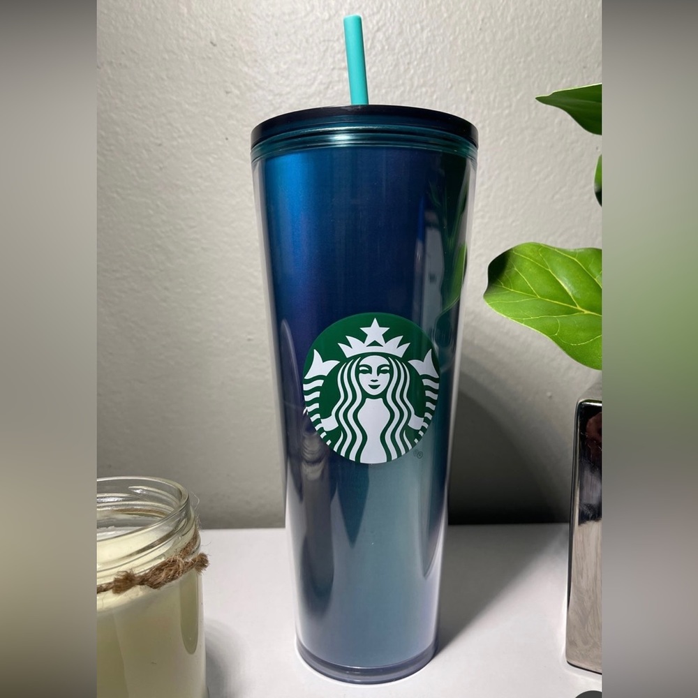 Starbucks 2021 Limited Release Ombre Blue Iridescent Tumbler Cold Cup Venti 24oz - Picture 1 of 15